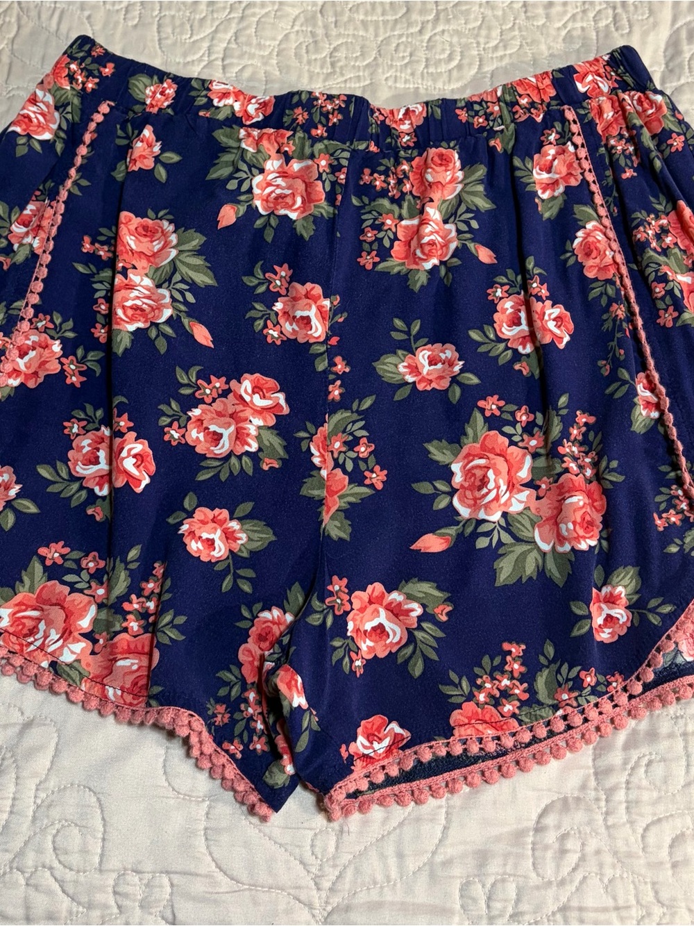 Moda Navy Floral High-Waist Shorts with Coral Trim